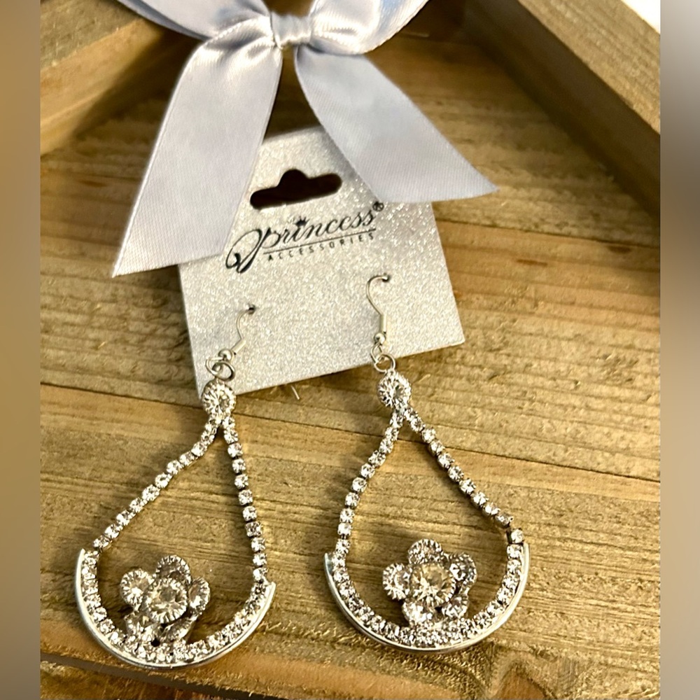 Princess Accessories Silver Teardrop Floral Rhinestone Earrings
